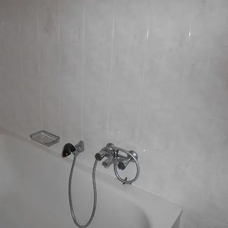 Casa Vacanze Cenesi 펜션 Cisano sul Neva