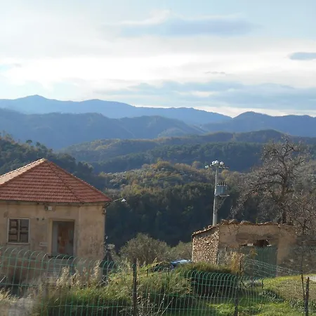 Casa Vacanze Cenesi 펜션