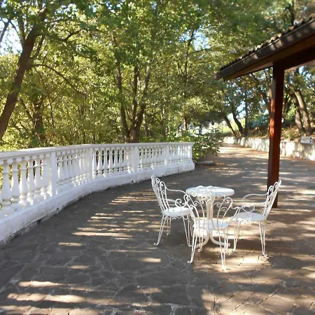 Casa Vacanze Cenesi * Cisano sul Neva