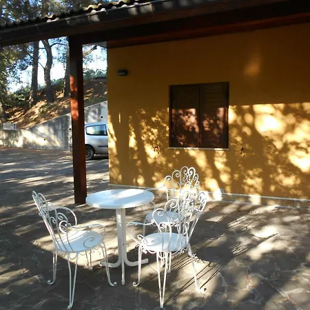 Casa Vacanze Cenesi *